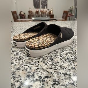 EUC TOMS, Canvas Mule Slip On, Women’s Size 7, Leopard Print Insoles